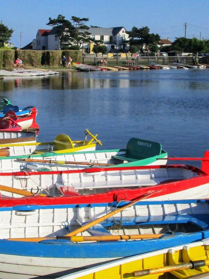 Regatta - A Lakeview Apartment In Thorpeness - Aldeburgh Coastal Cottages Екстериор снимка