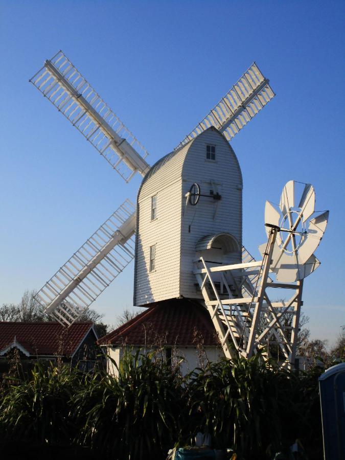 Regatta - A Lakeview Apartment In Thorpeness - Aldeburgh Coastal Cottages Екстериор снимка